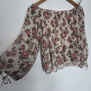 Wilfred Off The Shoulder Floral Top